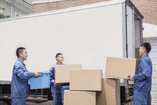 Removal team preparing a Bermondsey home move