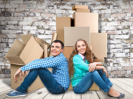 Business packing boxes and moving materials in Bermondsey