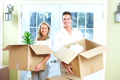 Organised storage unit usage in Bermondsey